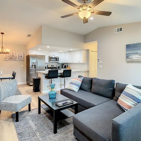 Vila Crown Jewel Of Clearwater 10-15 Min To Beach 5 Min To St Pete Airport Exteriér fotografie